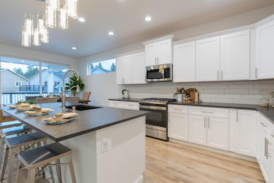 16532 N Columbus Dr, Spokane, WA 99208 - photo 5