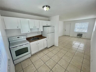 726 21st St unit 3, West Palm Beach, FL 33407 - photo 3