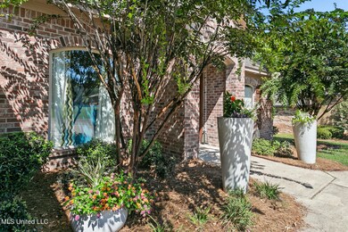 811 Willow Grand Cir final-4
