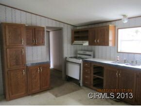 104 Wildcat Dr, Windfall, IN 46076 - photo 3