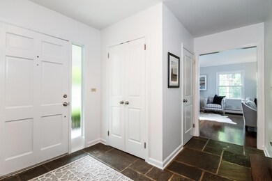 52 Ethan Allen Ln, Stamford, CT 06903 - photo 4