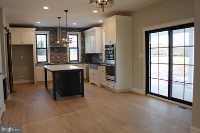 290 Buchert Rd unit 1, Gilbertsville, PA - photo 3