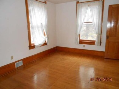 2 W Merrill Ave, Tomahawk, WI 54487 - photo 2