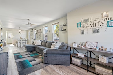 48 Farmers Ave, Lindenhurst, NY 11757 - photo 5