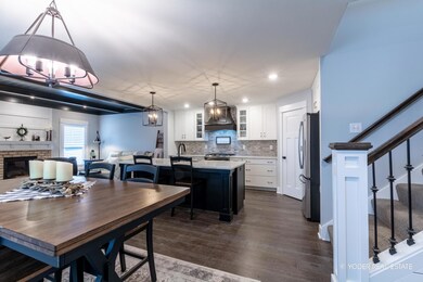 4694MACATAWALEGENDSBLVD-6