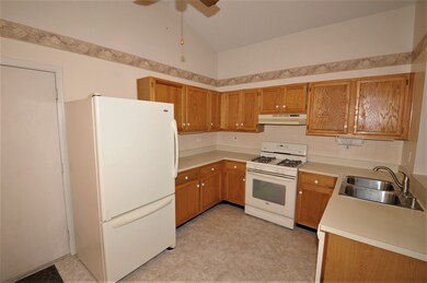 2064 Navarone Dr, Naperville, IL 60565 - photo 7