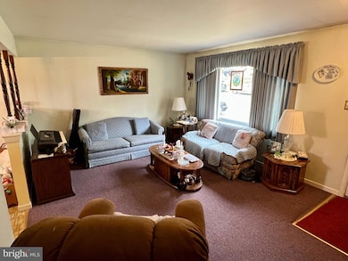 1643 Fairview St, Reading, PA 19606 - photo 7