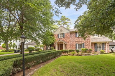 13714 Taylorcrest Rd, Houston, TX 77079 - photo 2