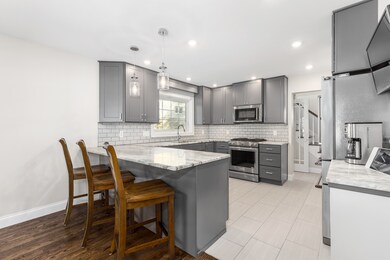 18448 Argyle Ave, Homewood, IL 60430 - photo 6