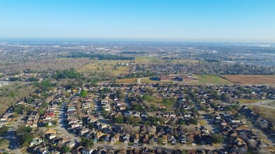 3666 Abinger Ln, Houston, TX 77088 - photo 6