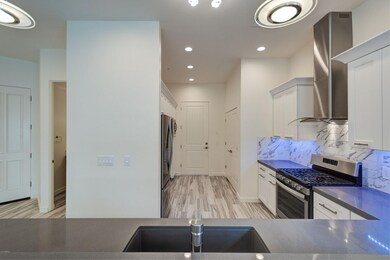 006_Kitchen
