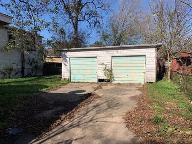 4047 Lucille St, Houston, TX 77026 - photo 5