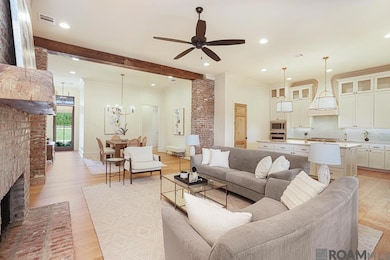 1114 Ivy Ct, Denham Springs, LA 70726 - photo 4