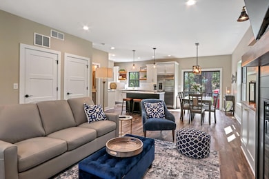 787 Odsila Way, Fontana-On-geneva Lake, WI 53125 - photo 3