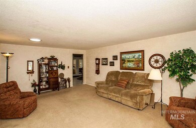 1611 E Lincoln Ave, Nampa, ID 83686 - photo 5