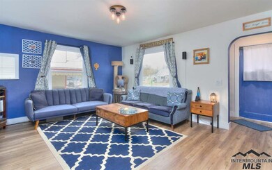 411 S Chestnut St, Nampa, ID 83686 - photo 7