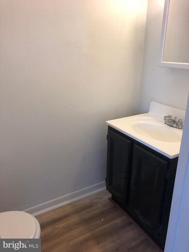 22 Piedmont Ct, Halethorpe, MD 21227 - photo 7