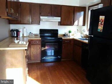 20208 Gentle Way, Montgomery Village, MD 20886 - photo 4