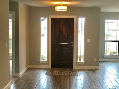 10435 S 230th East Ave, Broken Arrow, OK 74014 - photo 4