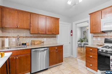 165 10th St unit 1, Wood Ridge, NJ 07075 - photo 7