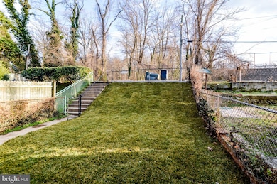 4261 Hildreth St SE, Washington, DC 20019 - photo 7