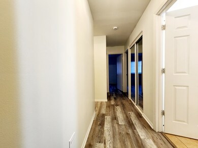 1002 Castilian Ct unit B112, Glenview, IL 60025 - photo 7