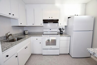 79 Fountain Ln unit 16, South Weymouth, MA 02190 - photo 5