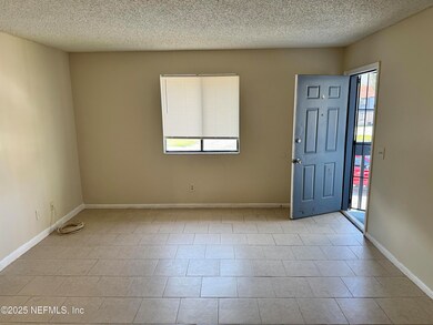 5147 Westchase Ct unit 4, Jacksonville, FL 32210 - photo 2