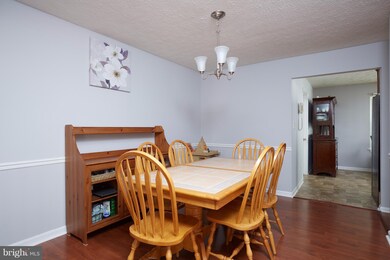 9601 Donnan Castle Ct, Laurel, MD 20723 - photo 7