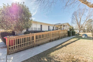 302 Lacy Ct 4