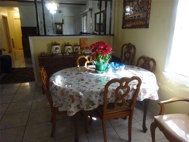 814 Pennington St, Houston, TX 77022 - photo 3