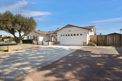 8615 N 45th Ave, Glendale, AZ 85302 - photo 2