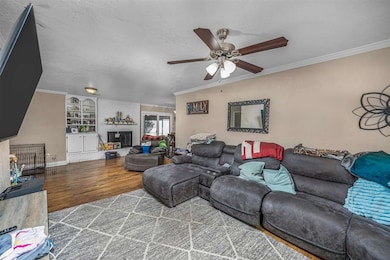 1606 NW Beechwood Dr, Lawton, OK 73505 - photo 7