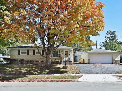 4496 Okell Rd, Columbus, OH 43224 - photo 3