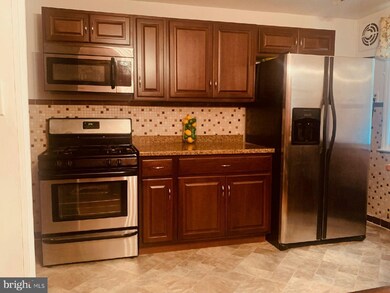 1211 Crestview Rd, Darby, PA 19023 - photo 2