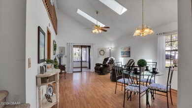 6109 Sequoia Great Room 1