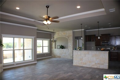 1042 Republic Cir, Copperas Cove, TX 76522 - photo 4