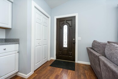 Riverview_Dr_890_Plainwell_49080-2