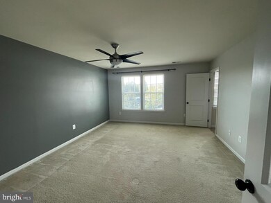 23 Streamside Place, Falling Waters, WV 25419 - photo 6