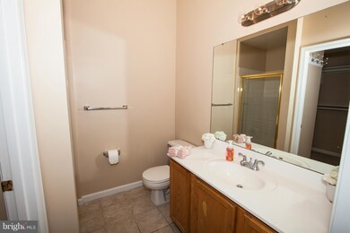8615 Walcott Ct, Manassas, VA 20111 - photo 3