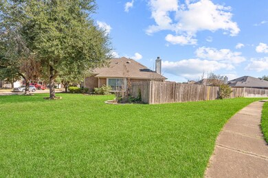 17131 Sheffield Pines Ln, Houston, TX 77095 - photo 3