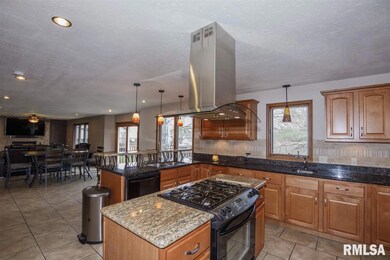 314 N Tanager Dr, Peoria, IL 61604 - photo 5