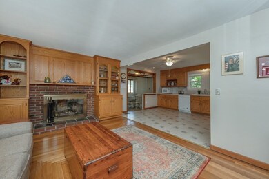 17 Leonard St, Milford, MA 01757 - photo 5