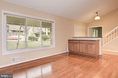 10967 Swansfield Rd, Columbia, MD 21044 - photo 6