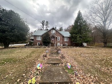 212 E Main St, Waverly, TN 37185 - photo 2