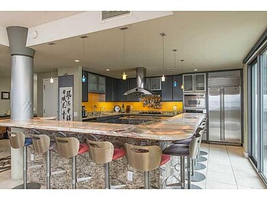 unlisted-address, San Diego, CA 92101 - photo 6