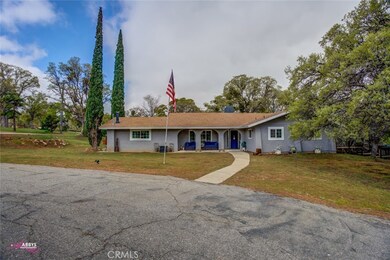 19857 Adalante Ct, Tehachapi, CA 93561 - photo 5