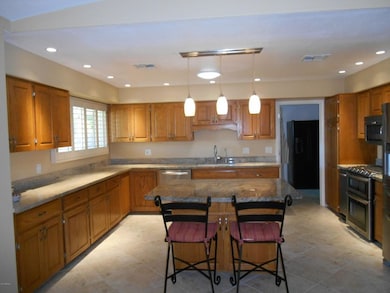 josh paint kitchen 010