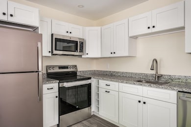 725 Central Ave unit 201, Dover, NH 03820 - photo 5