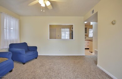 7903 Grenelle Dr, Louisville, KY 40228 - photo 3